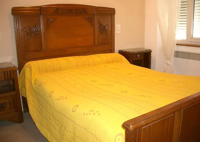 Le Commerce 3* Бюльньевиль