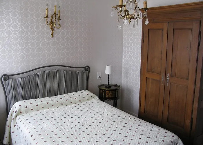 Le Commerce Herberg 3*